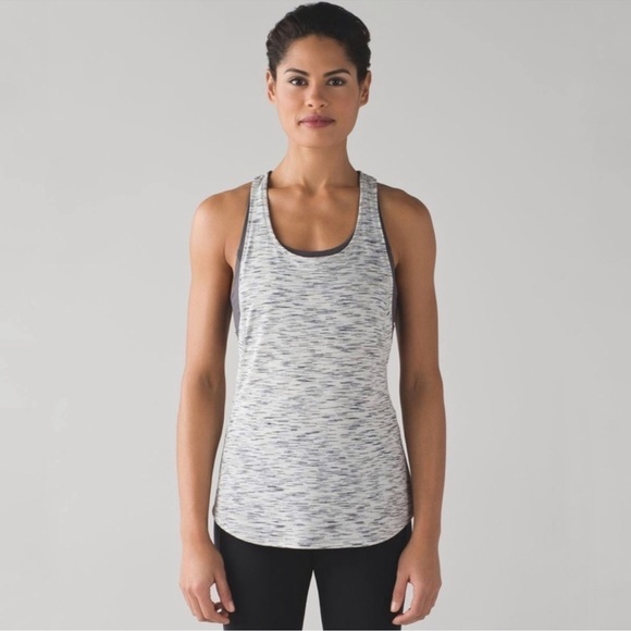 Lululemon On Track Tank Top Tiger Space Dye Black White 2 in 1 Size 4 Women’s - Picture 2 of 8